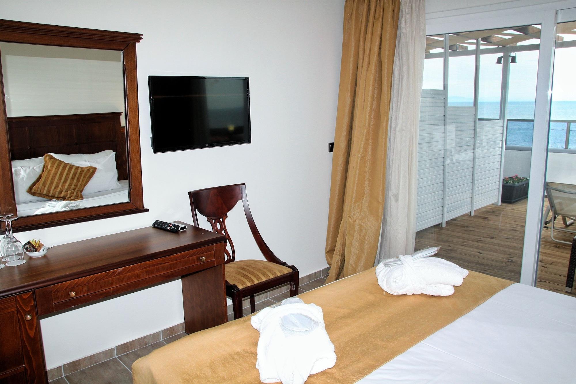 Paralia Beach Boutique Hotel Eksteriør billede