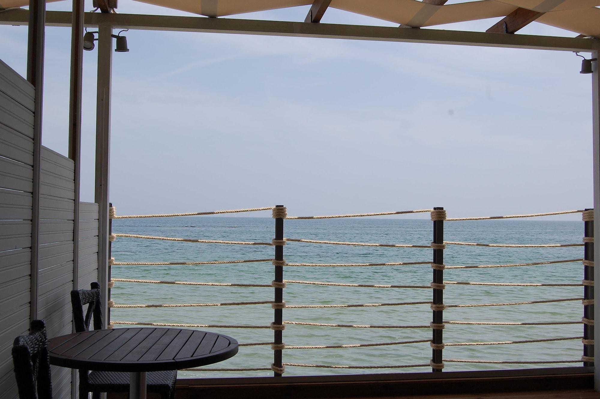 Paralia Beach Boutique Hotel Eksteriør billede